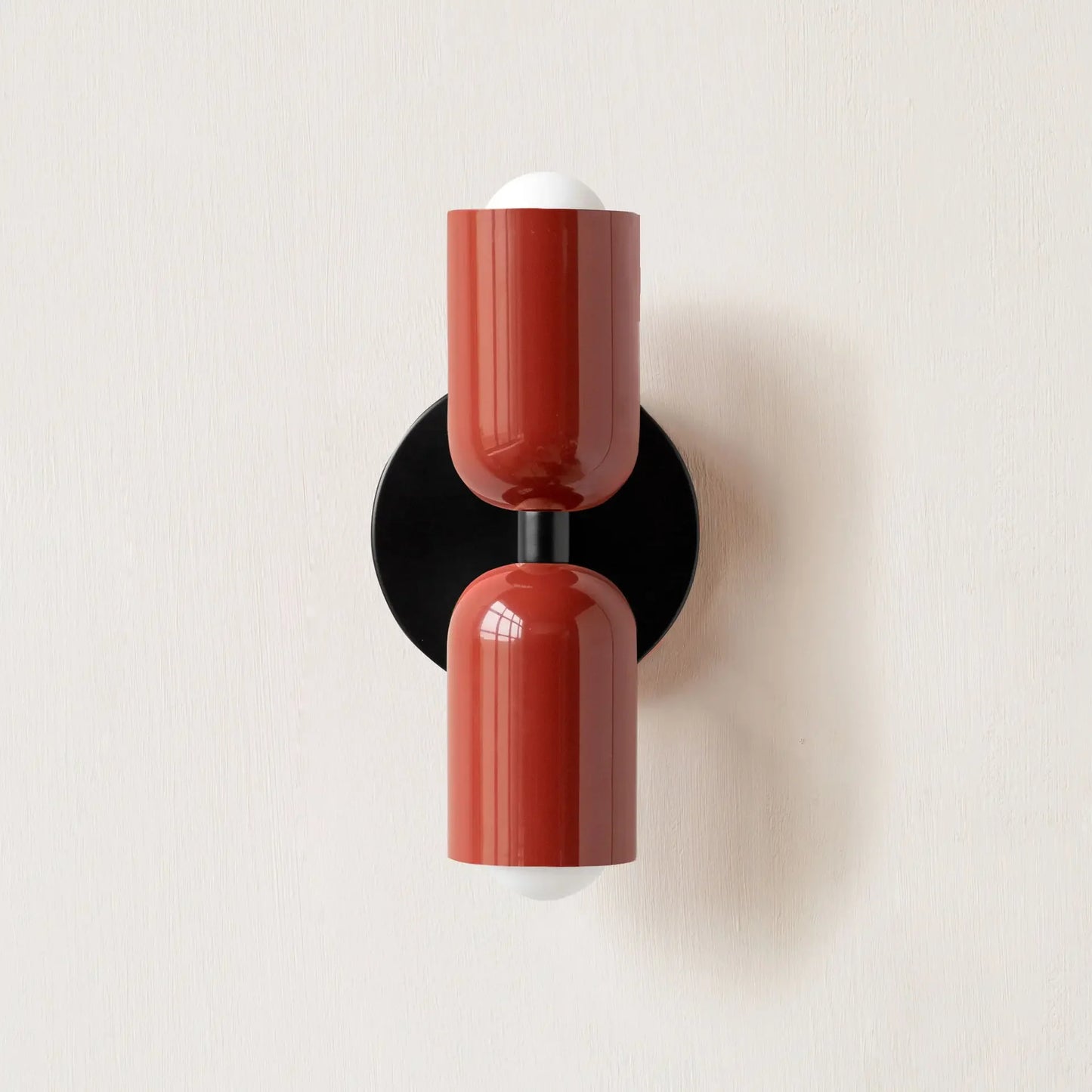 Red wall light