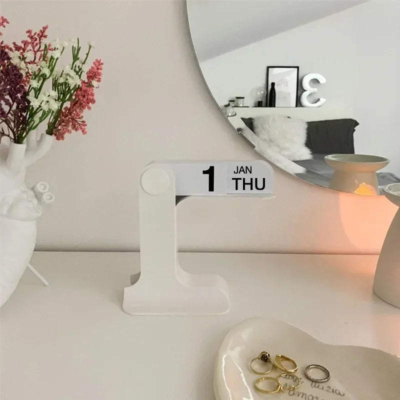 Flippable Mid-Century Modern Desk Calendar